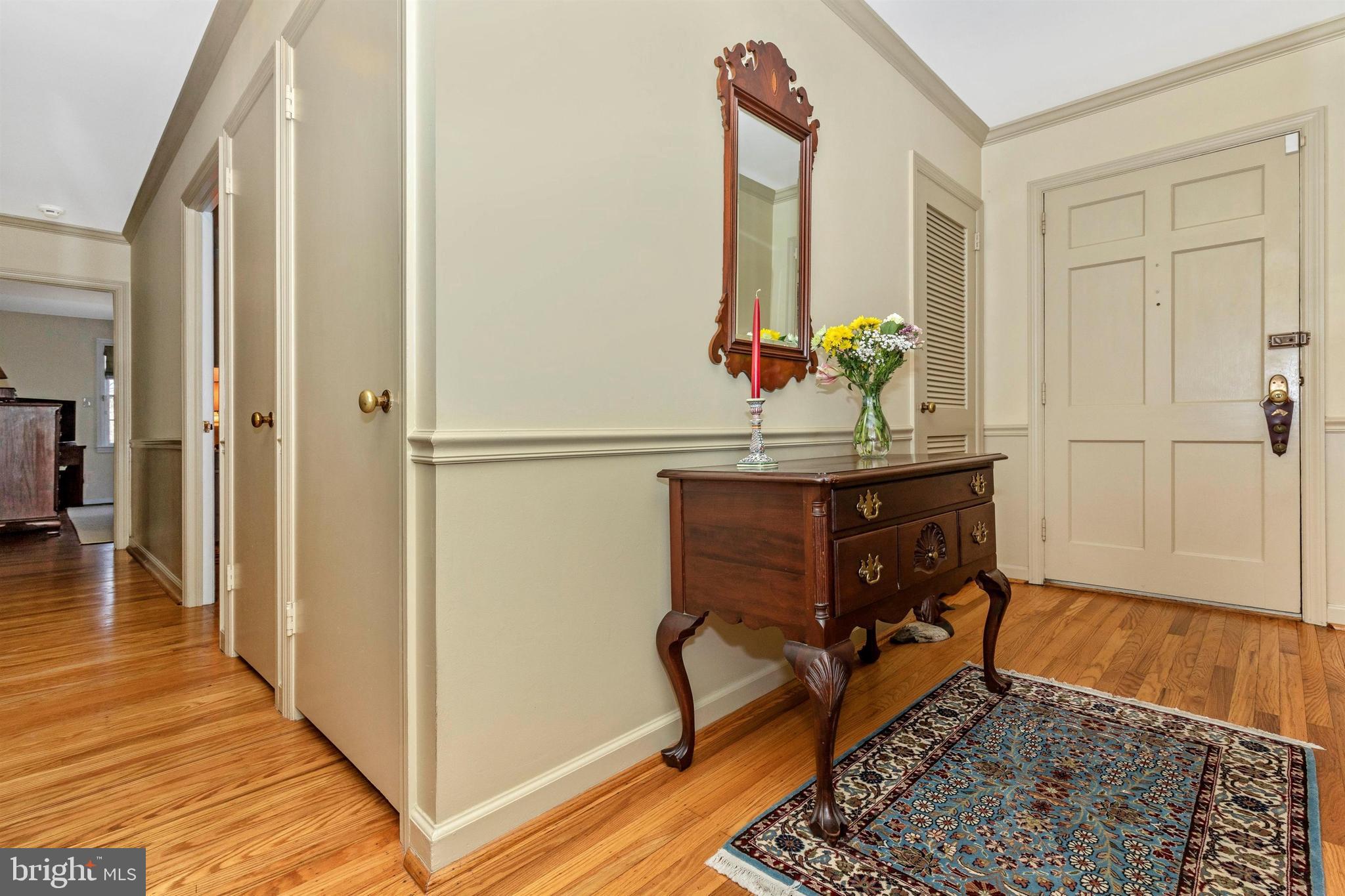 634 Valley View Lane Wayne, PA 19087 - Photo 3 of 33