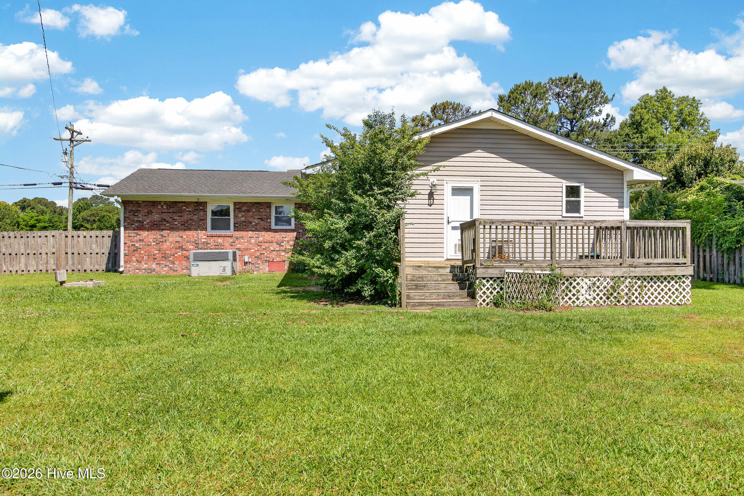 8 Sheffield Road Jacksonville, NC 28546 - Photo 34 of 36 33