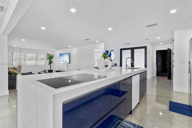 $547,000 | 5202 Elm Court, Cape Coral, FL 33904