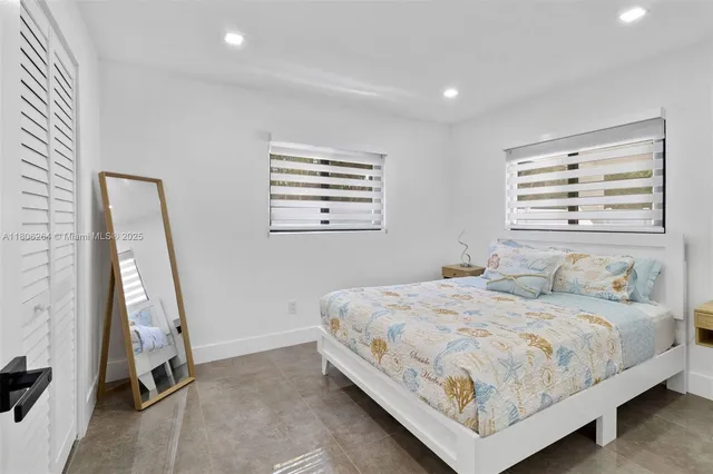 $547,000 | 5202 Elm Court, Cape Coral, FL 33904