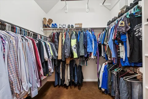 $450,000 | 2506 River Oak Court, Houston, TX 77345