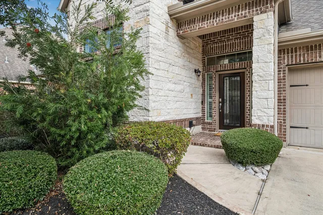 $450,000 | 2506 River Oak Court, Houston, TX 77345