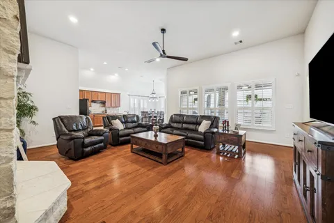 $450,000 | 2506 River Oak Court, Houston, TX 77345