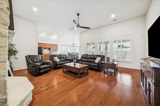 $450,000 | 2506 River Oak Court, Houston, TX 77345