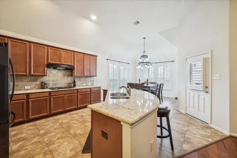 $450,000 | 2506 River Oak Court, Houston, TX 77345