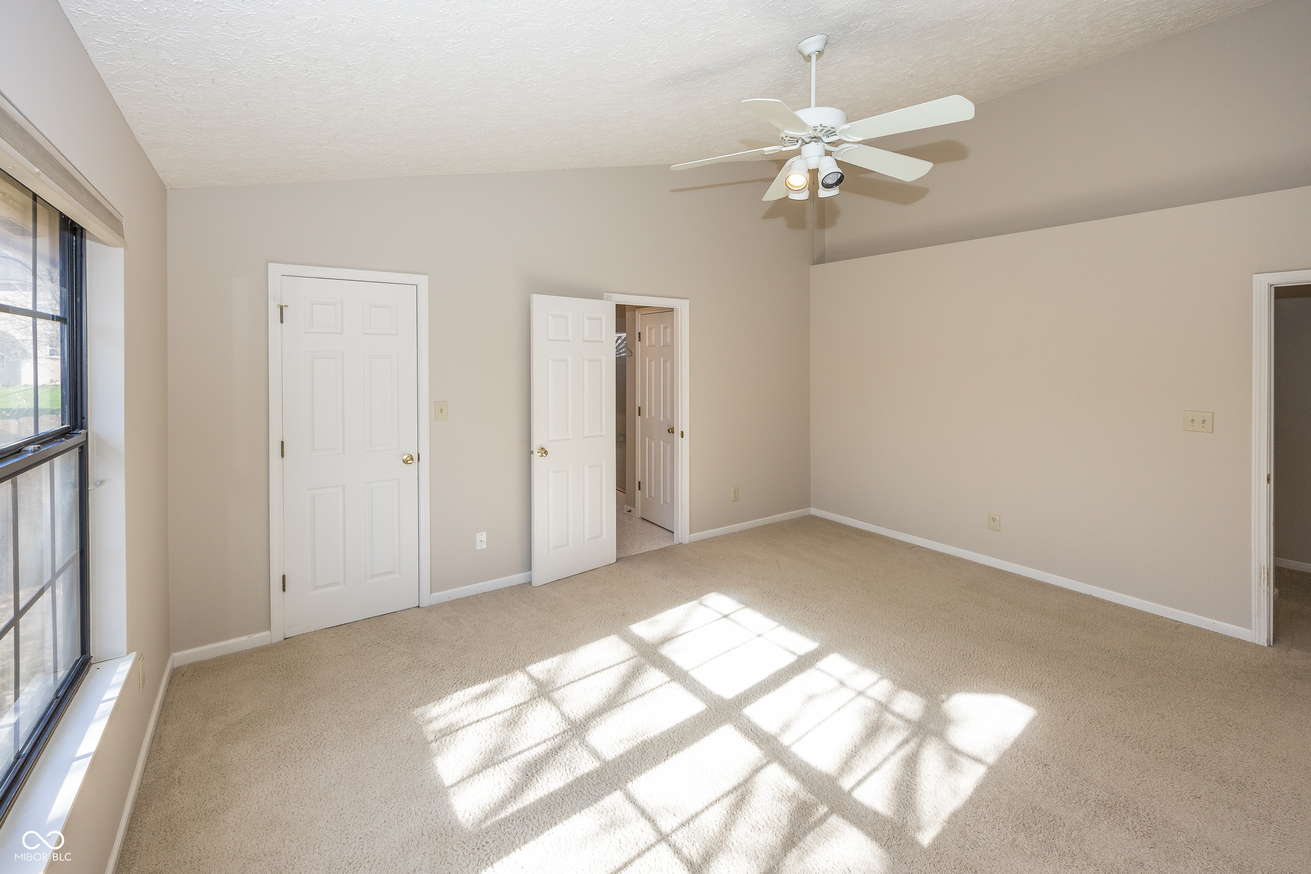 11179 Avery Row Fishers, IN 46038 - Photo 17 of 30