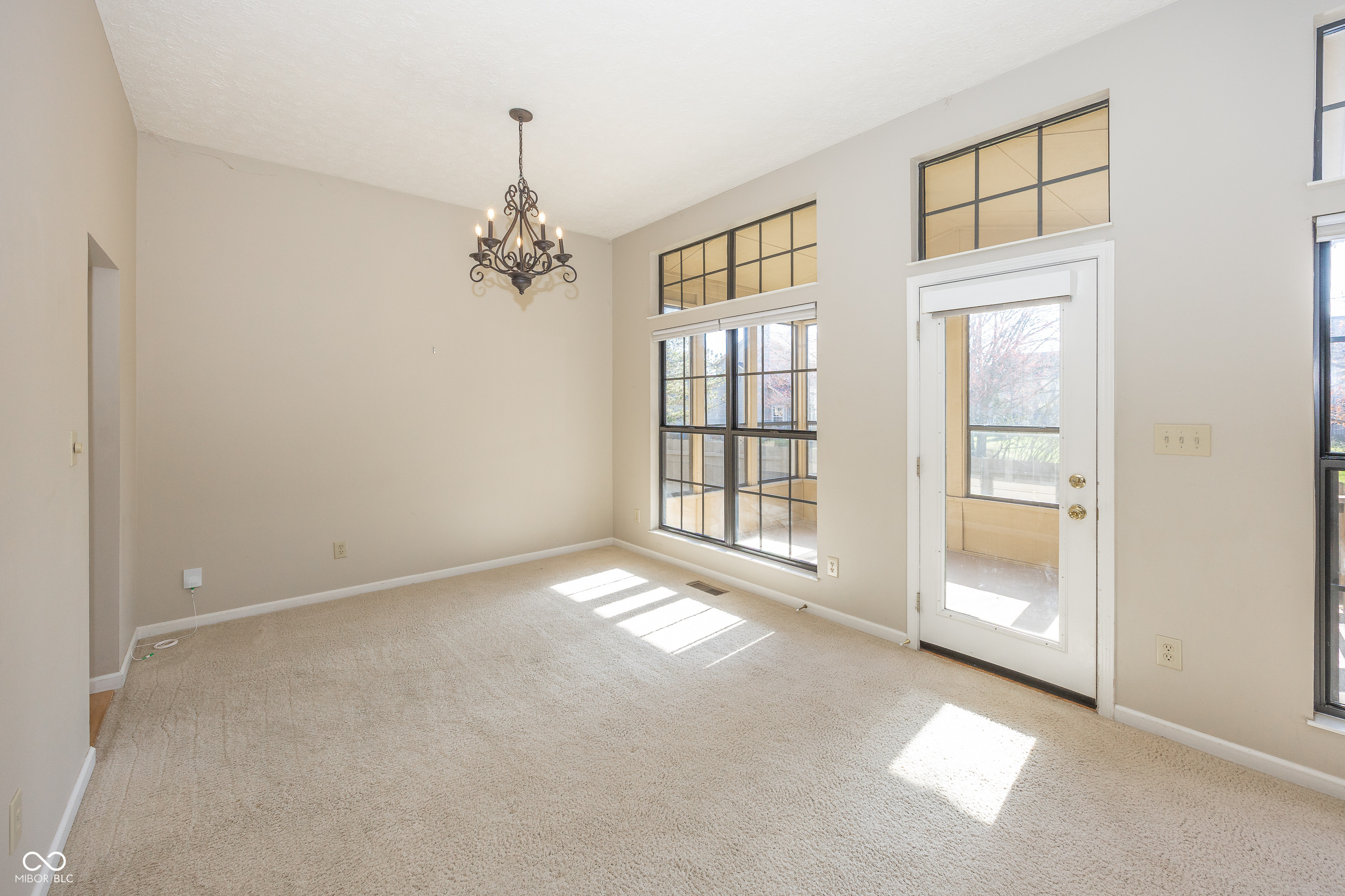 11179 Avery Row Fishers, IN 46038 - Photo 9 of 30