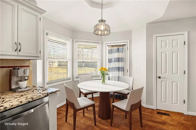 $319,900 | 11013 North McGee Street, Kansas City, MO 64155