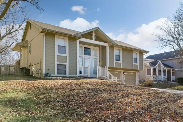 $319,900 | 11013 North McGee Street, Kansas City, MO 64155