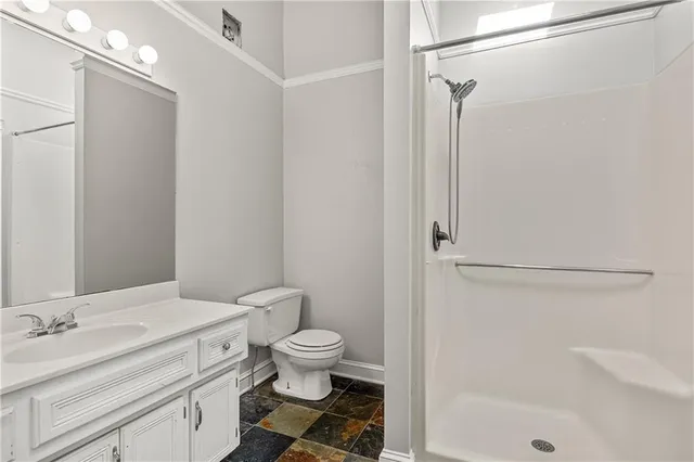 $319,900 | 11013 North McGee Street, Kansas City, MO 64155