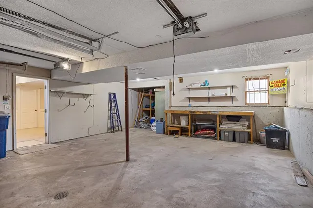 $319,900 | 11013 North McGee Street, Kansas City, MO 64155