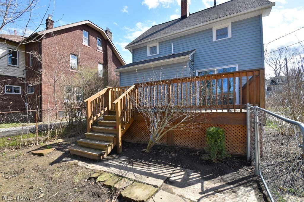 2472 Queenston Road Cleveland, OH 44118 - Photo 26 of 34 Gallery Image 26
