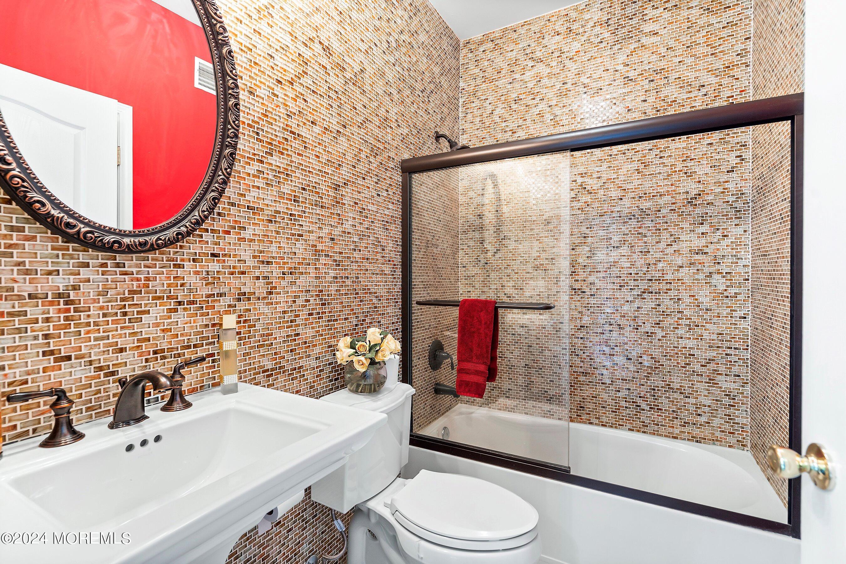 5 Summers Drive Jackson, NJ 08527 - Photo 21 of 40 a bathroom with a sink toilet and shower