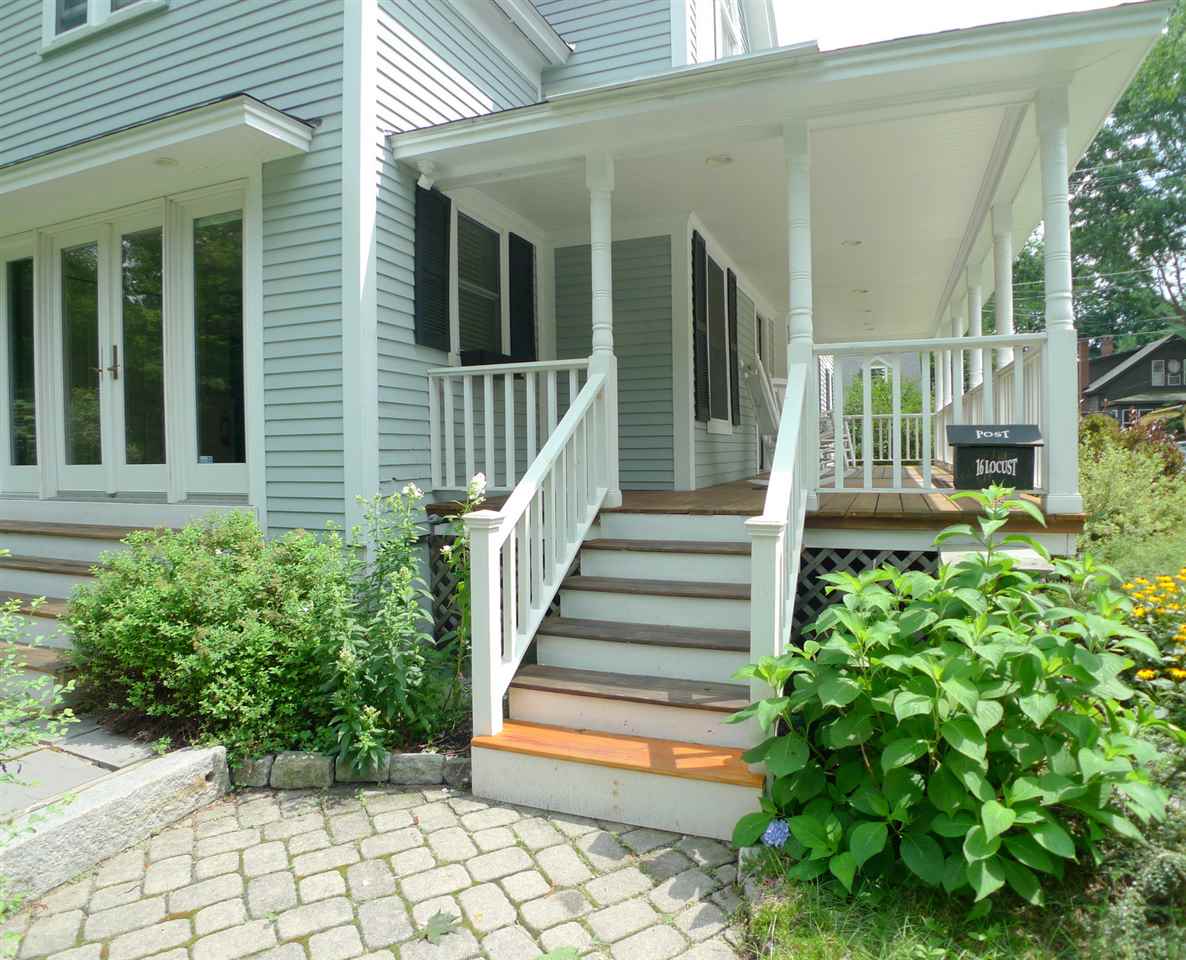 16 Locust Avenue Exeter, NH 03833 - Photo 4 of 39 Gallery Image 4