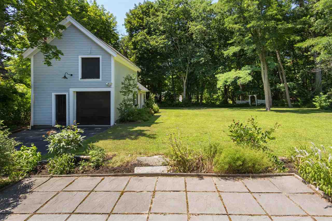16 Locust Avenue Exeter, NH 03833 - Photo 9 of 39 Gallery Image 9