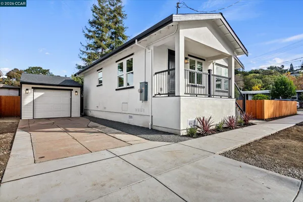 $750,000 | 2027 Castro Street, Martinez, CA 94553