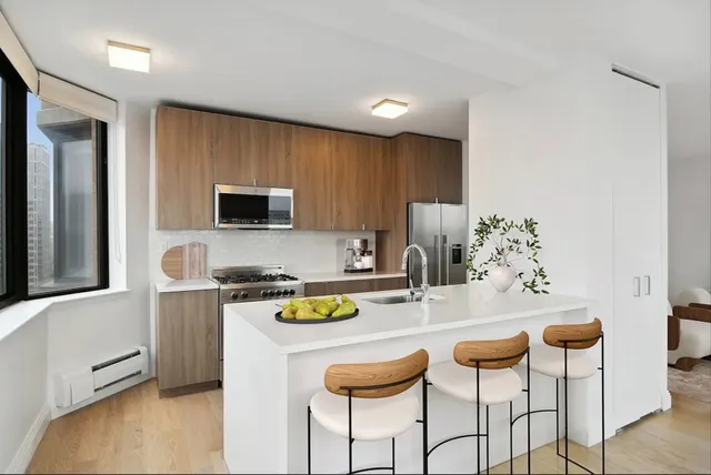 $6,595 | 345 East 94th Street, Unit 21C | Upper East Side