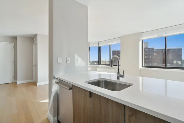 $6,595 | 345 East 94th Street, Unit 21C | Upper East Side