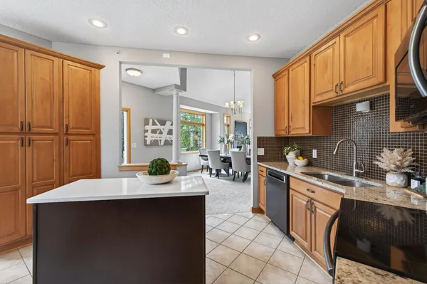 $625,000 | 4161 Yuma Lane North, Plymouth, MN 55446