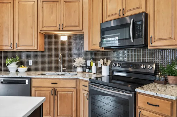 $625,000 | 4161 Yuma Lane North, Plymouth, MN 55446