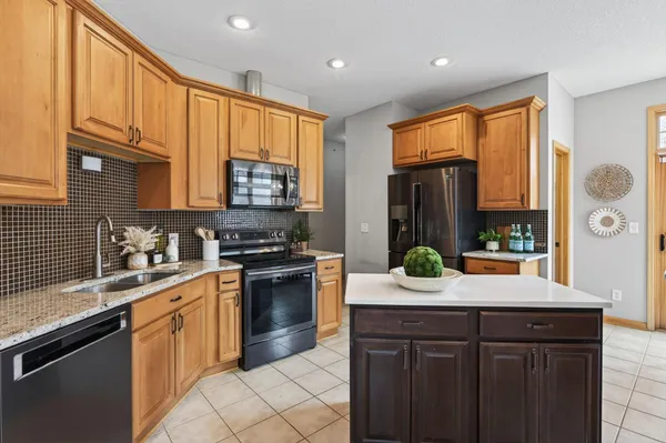 $625,000 | 4161 Yuma Lane North, Plymouth, MN 55446