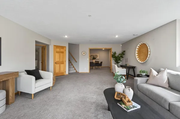 $625,000 | 4161 Yuma Lane North, Plymouth, MN 55446