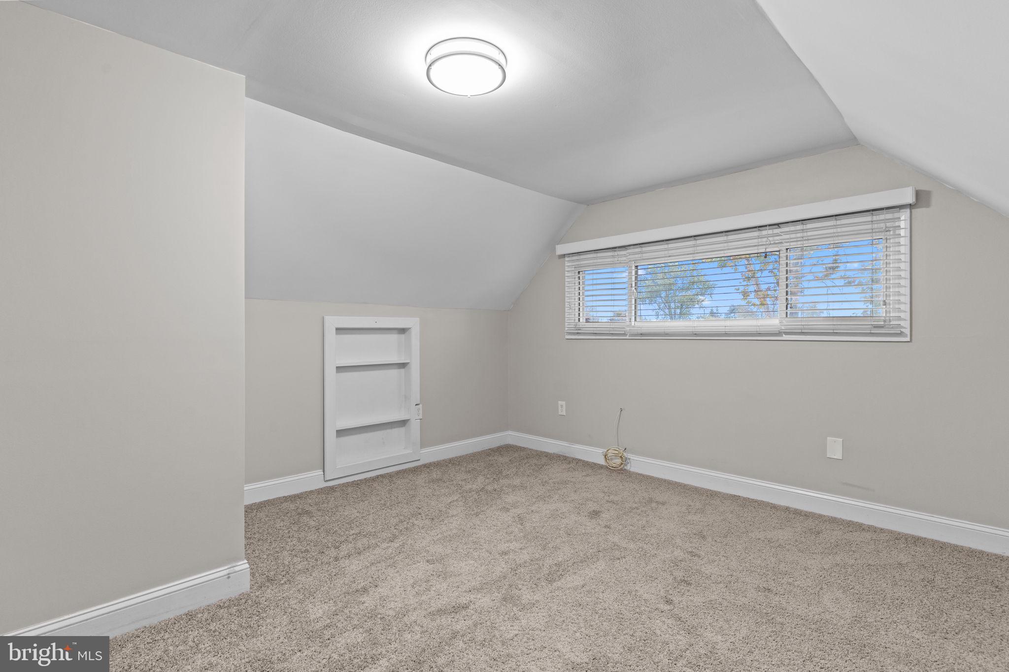 35 Inland Road Levittown, PA 19057 - Photo 19 of 34 Gallery Image 19