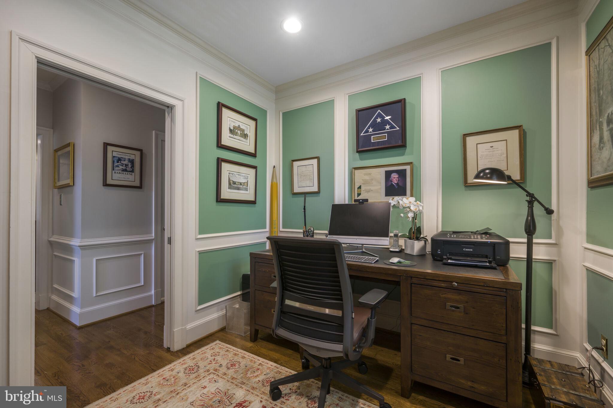 8013 Rising Ridge Road Bethesda, MD 20817 - Photo 8 of 44