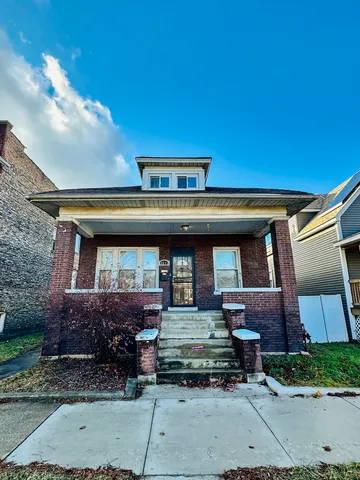 $1,900 | 7532 South Vernon Avenue, Chicago, IL 60619