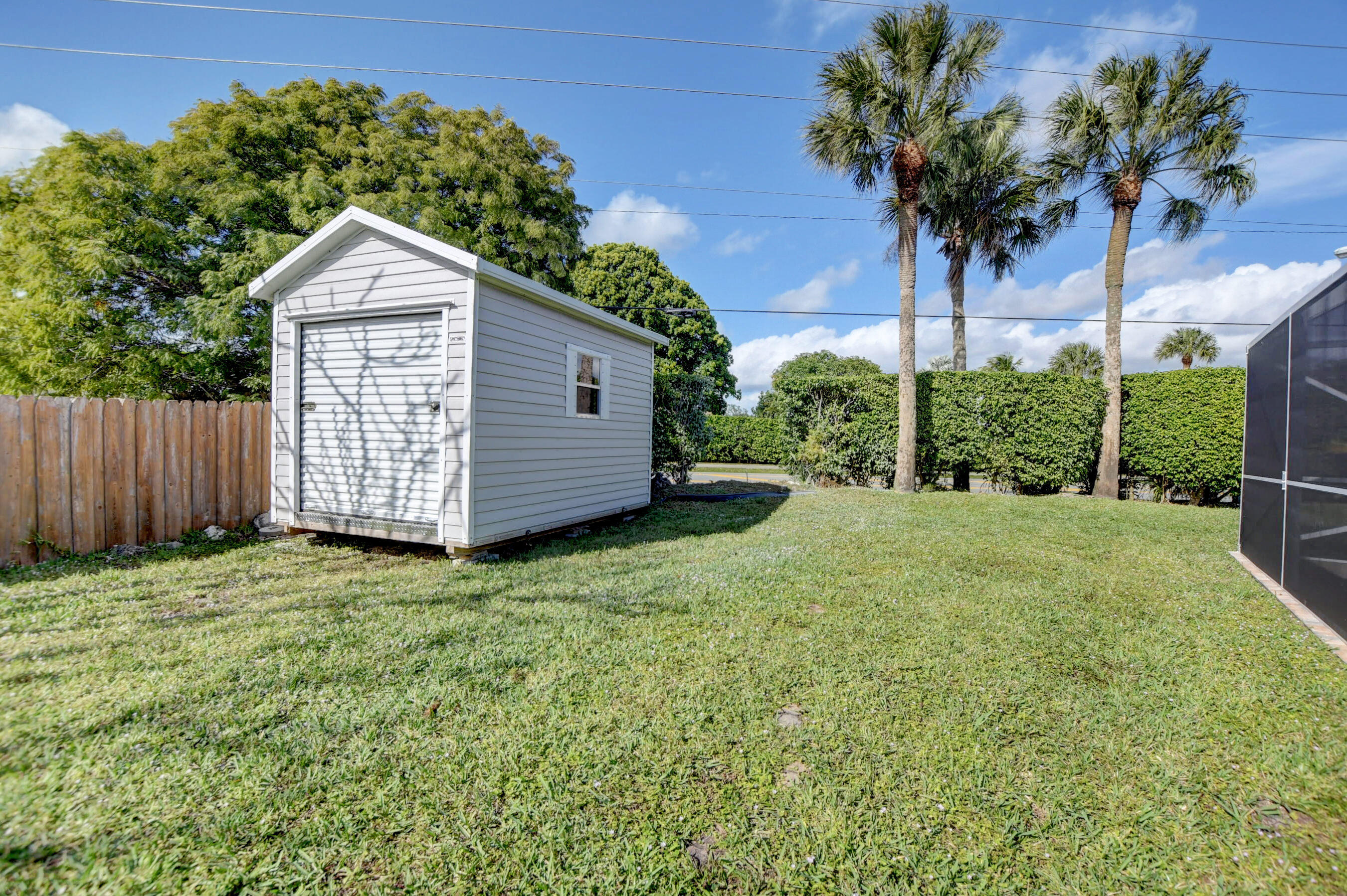 9501 Lancaster Place Boca Raton, FL 33434 - Photo 43 of 57 Backyard