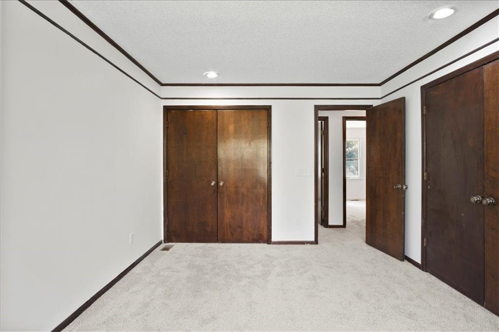 14204 South Raintree Drive Olathe, KS 66062 - Photo 18 of 29