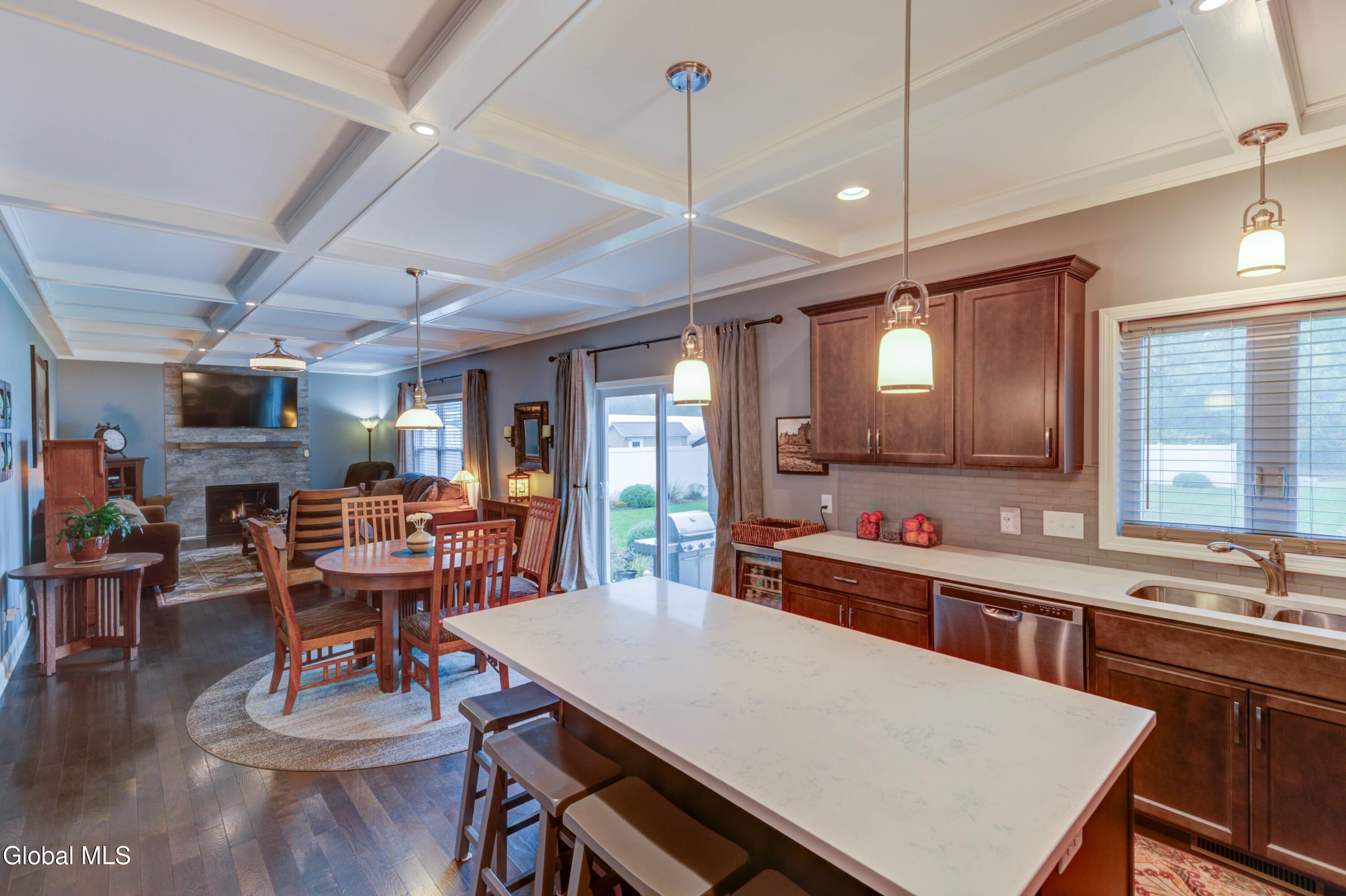 212 Lisha Kill Road Schenectady, NY 12309 - Photo 12 of 50 212 Lisha Kill Rd-16