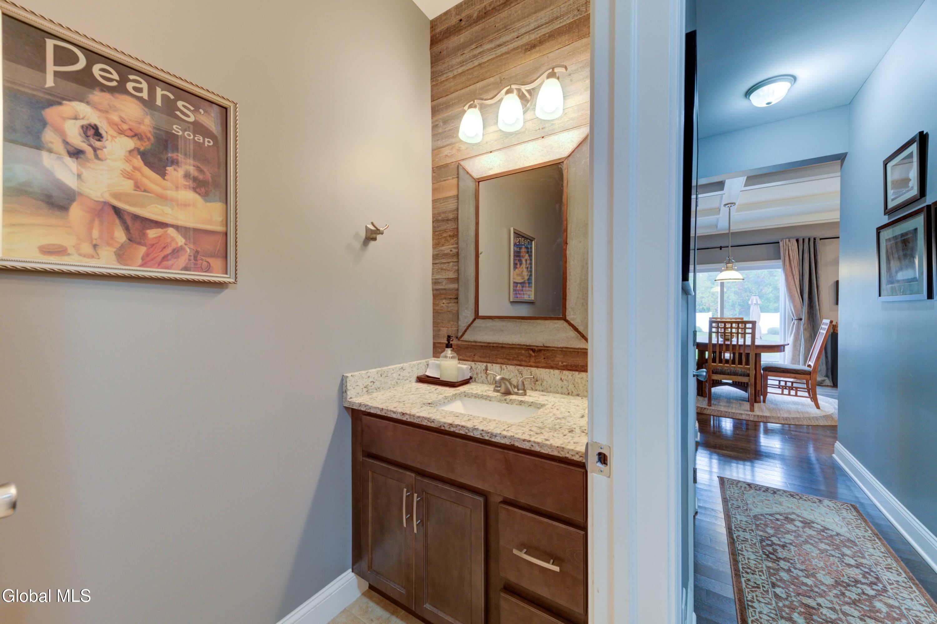 212 Lisha Kill Road Schenectady, NY 12309 - Photo 21 of 50 212 Lisha Kill Rd-20