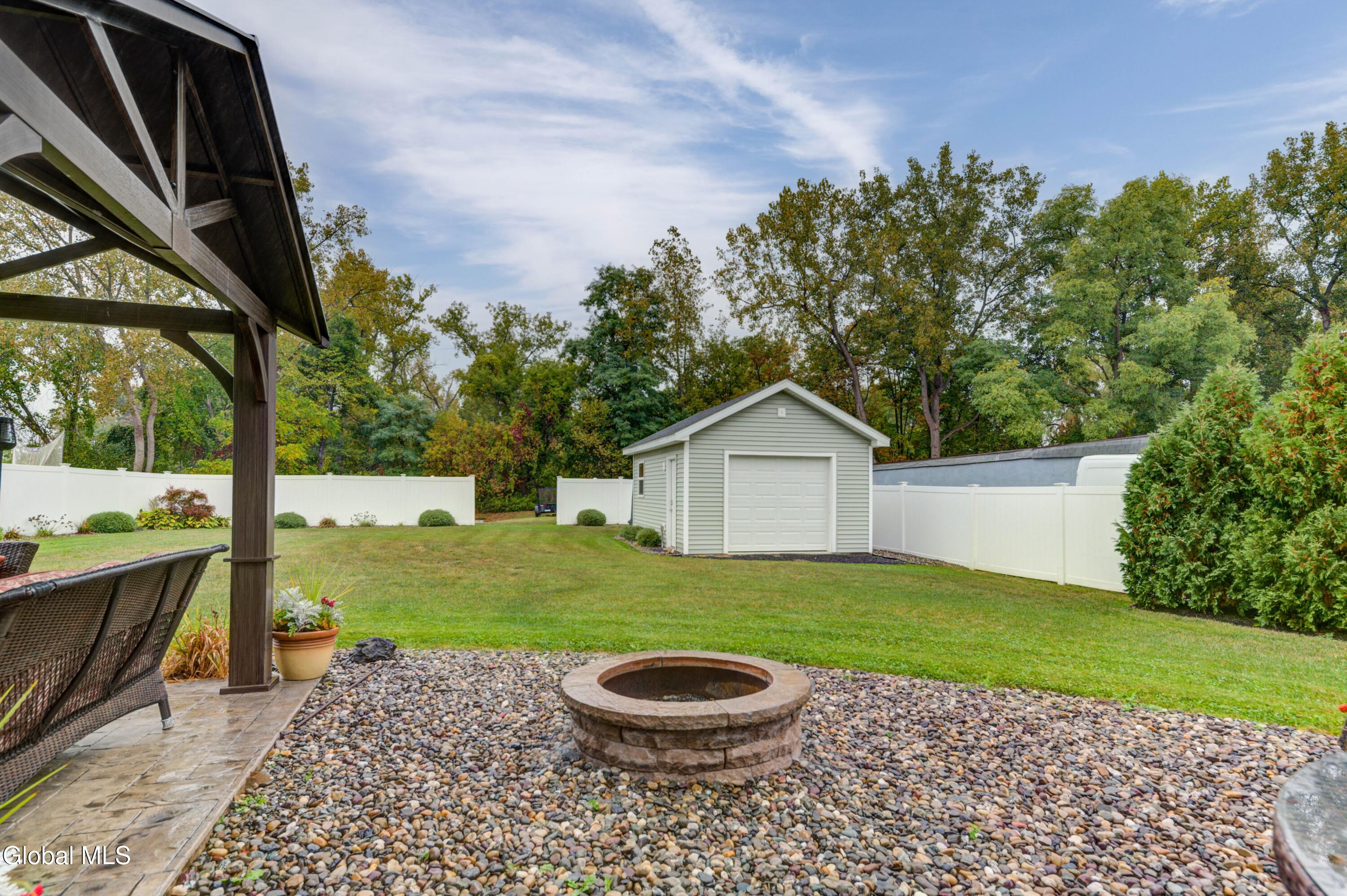 212 Lisha Kill Road Schenectady, NY 12309 - Photo 46 of 50 212 Lisha Kill Rd-48