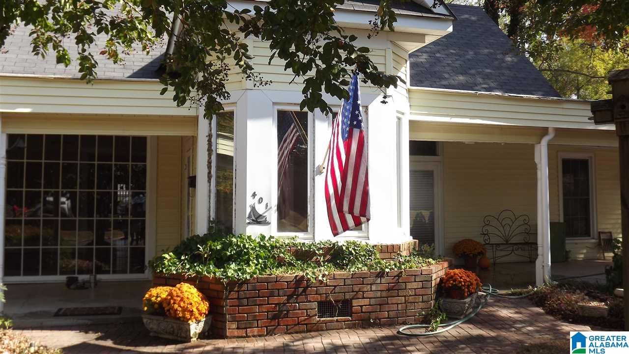 401 Spring Avenue Northwest Jacksonville, AL 36265 - Photo 5 of 46