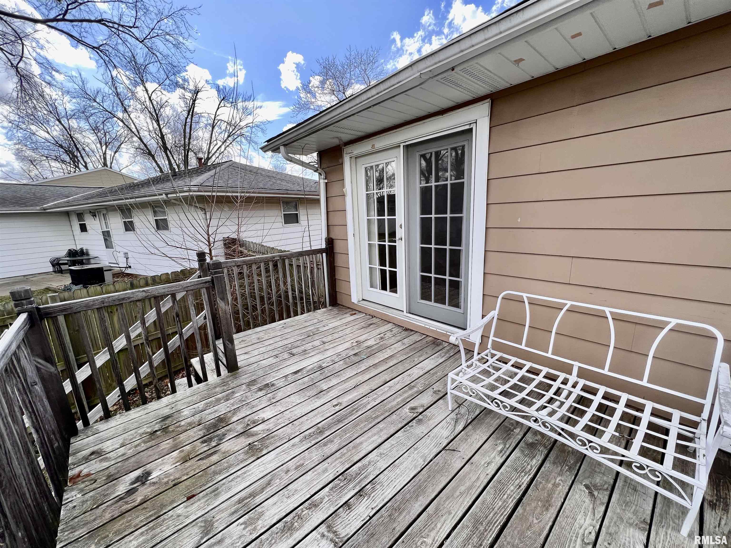 5904 North Hamilton Road Peoria, IL 61614 - Photo 22 of 27 Gallery Image 22