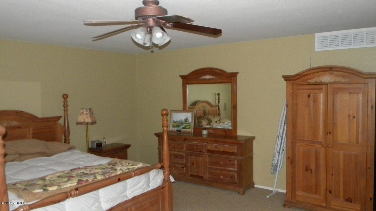 3710 East Kimball Road Gilbert, AZ 85297 - Photo 25 of 31 MASTER BEDROOM 1
