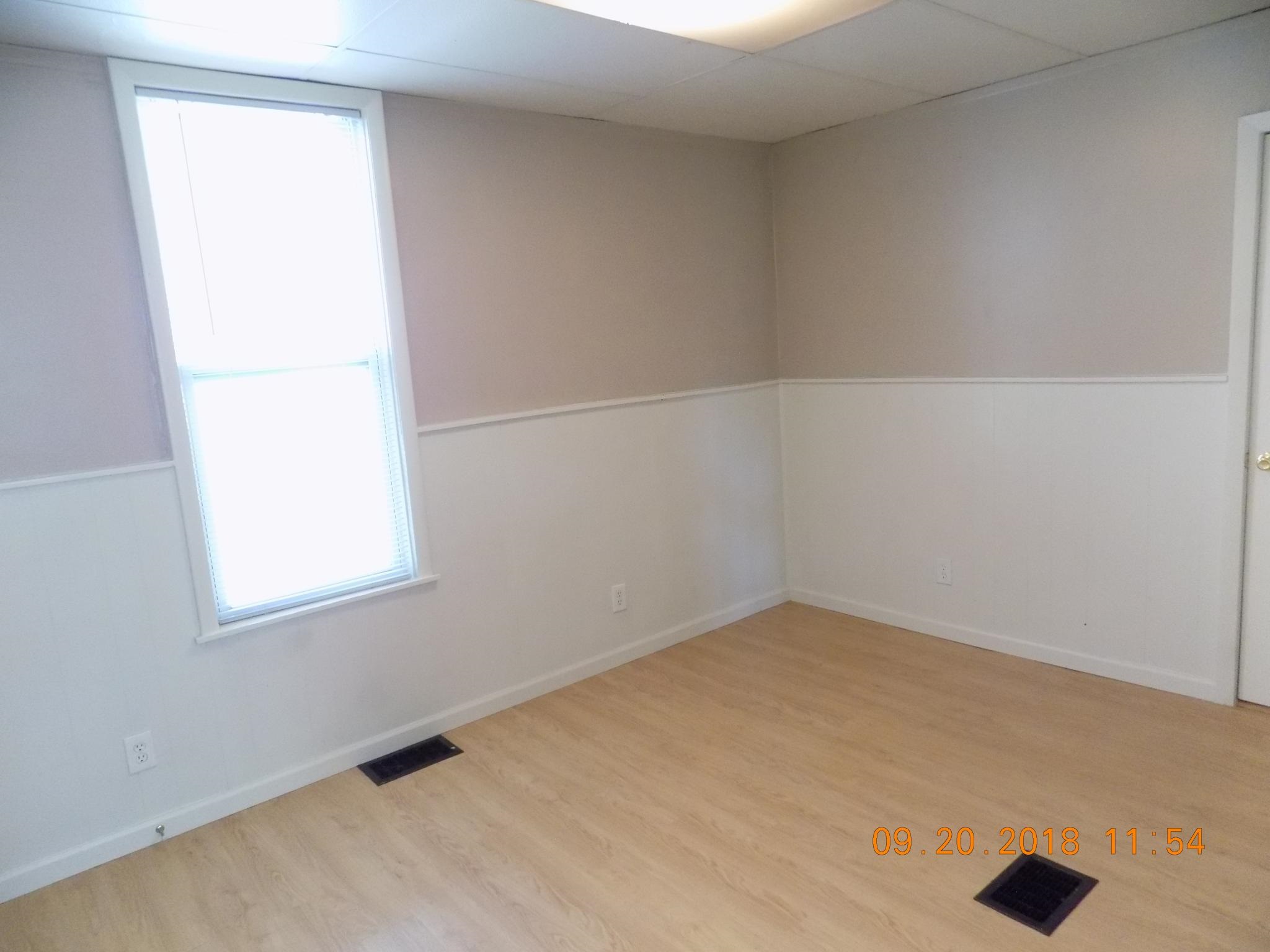525 Riverside Avenue Fort Wayne, IN 46805 - Photo 14 of 23 Gallery Image 14