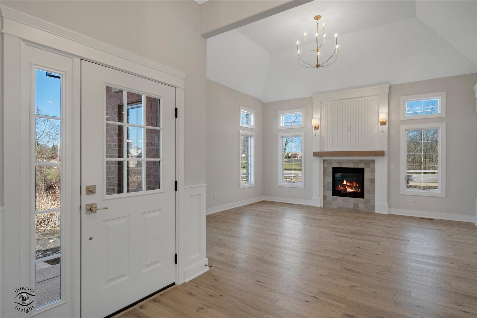 20336 Mackinac Point Drive Frankfort, IL 60423 - Photo 8 of 46