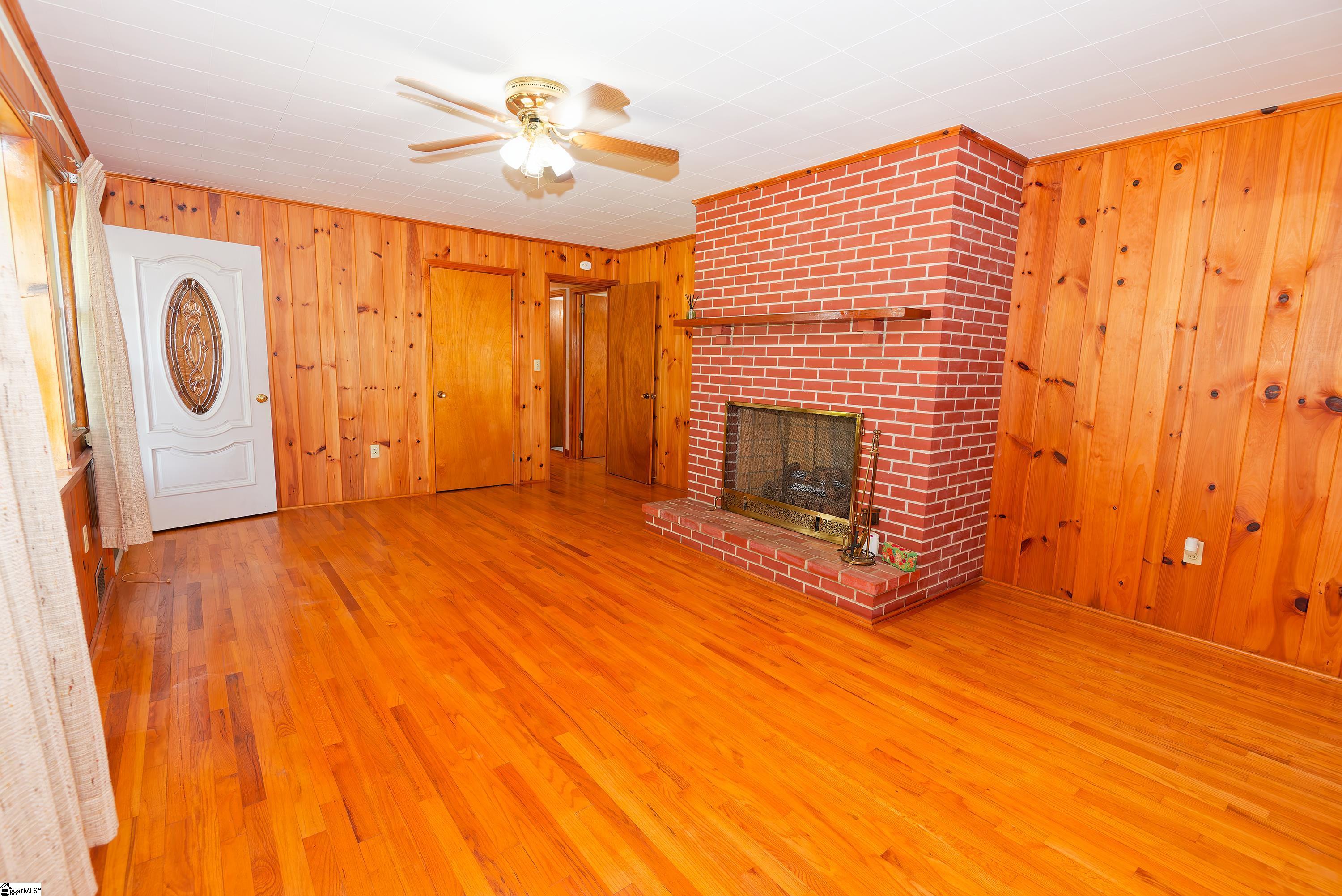236 Jackson Grove Road Columbus, NC 28722 - Photo 11 of 44 Gallery Image 11