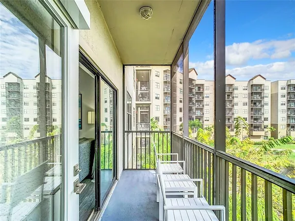 $379,000 | 14501 Grove Resort Avenue, Unit 3327, Winter Garden, FL 34787