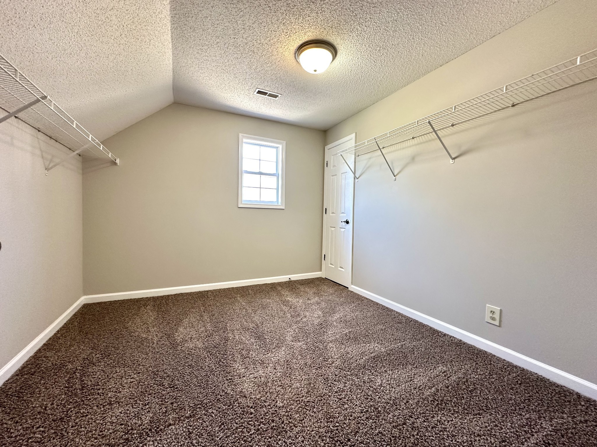 1605 Windriver Road Clarksville, TN 37040 - Photo 25 of 50 Gallery Image 25