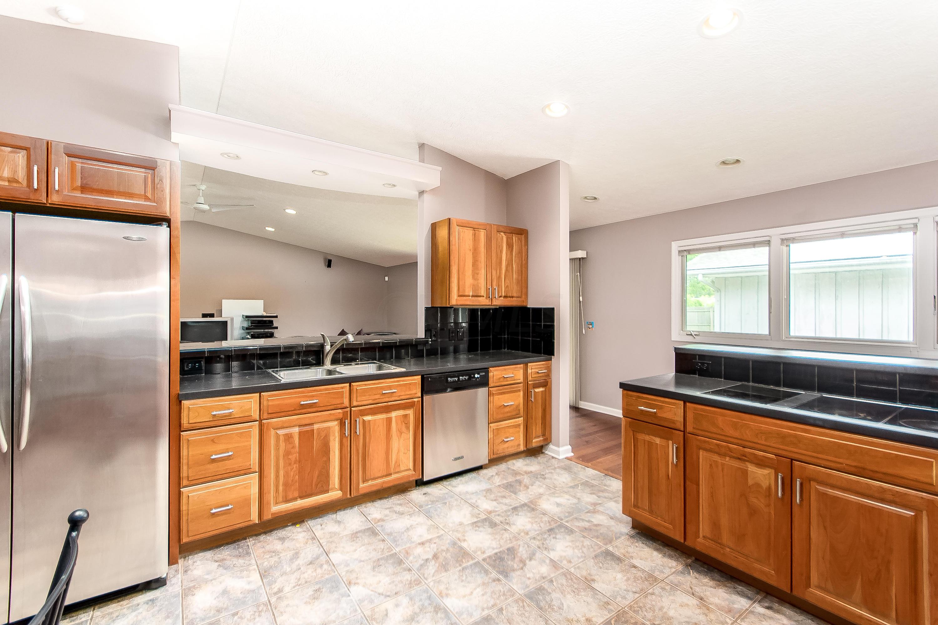 1362 Haddon Road Columbus, OH 43209 - Photo 19 of 55