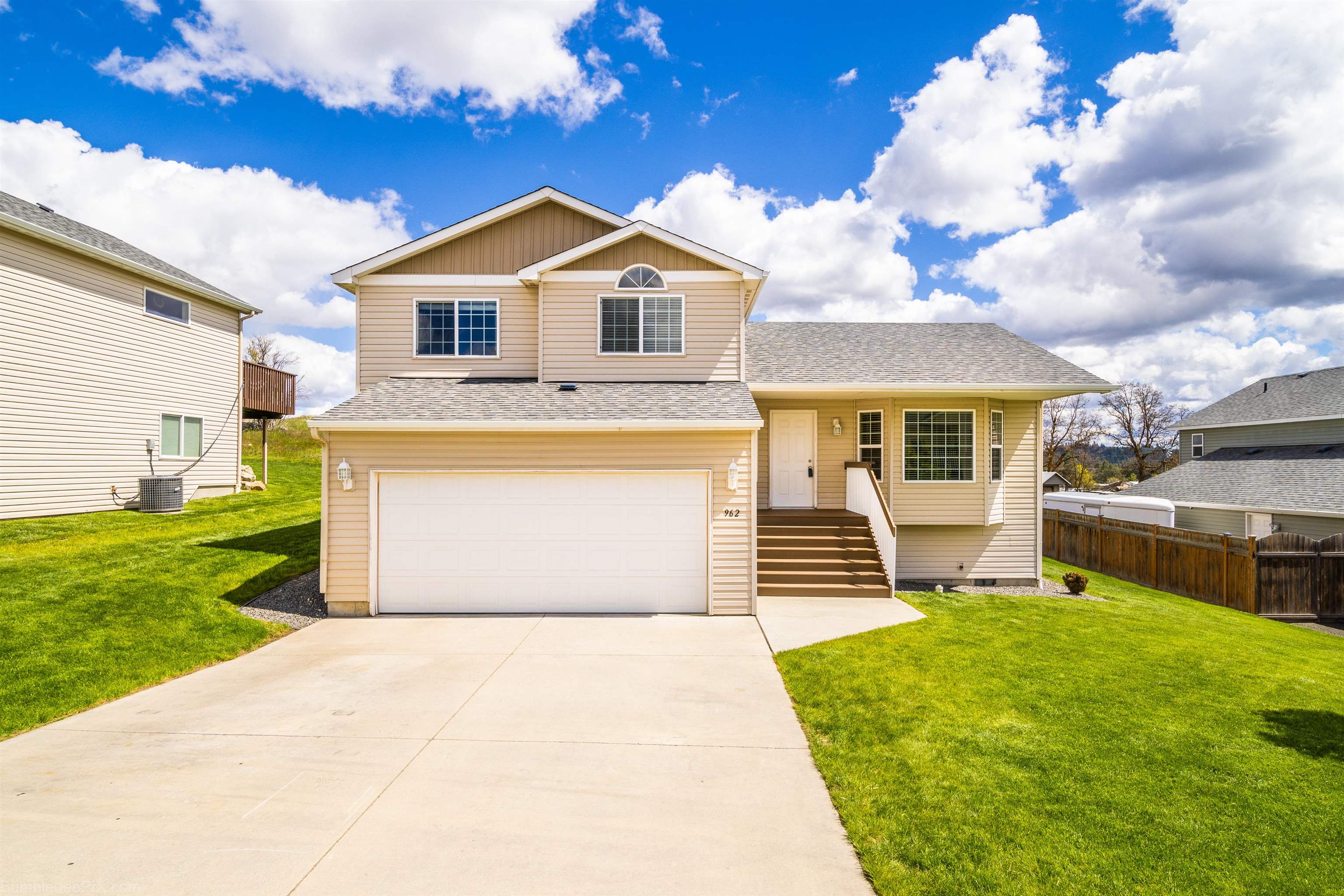 962 North Fox Ridge Road Medical Lake, WA 99022 - Photo 1 of 22 Gallery Image 1