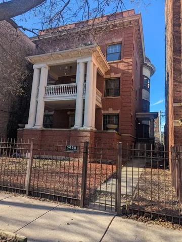 $4,200 | 5630 North Kenmore Avenue, Unit 3, Chicago, IL 60660