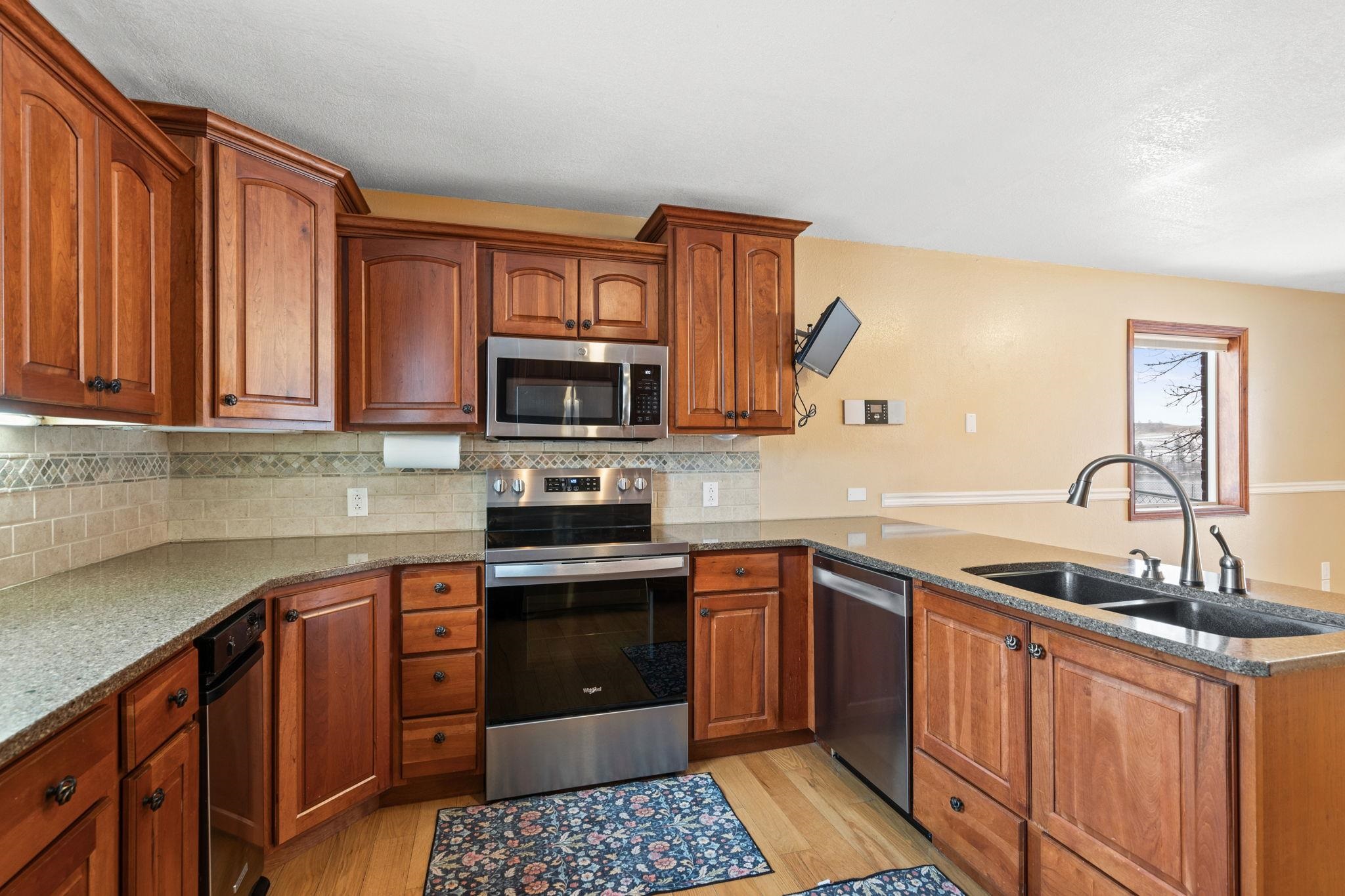 15915 West Silver Lake Road Medical Lake, WA 99022 - Photo 11 of 41