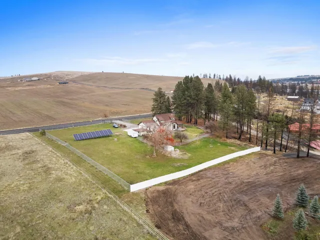 $735,000 | 15915 West Silver Lake Road, Medical Lake, WA 99022