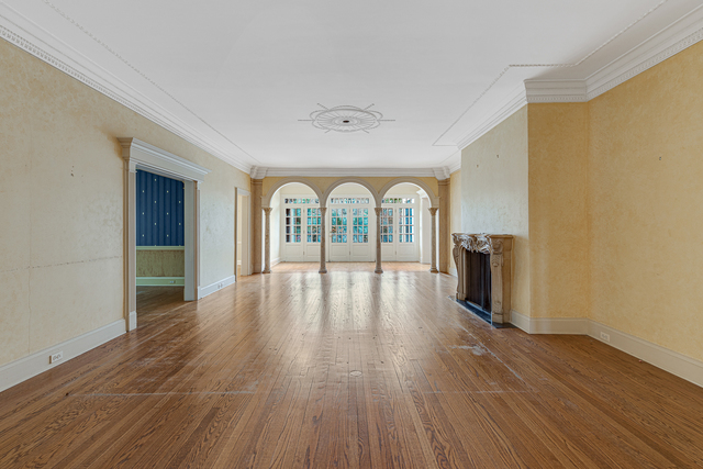 1034 Romona Road Wilmette, IL 60091 - Photo 5 of 51