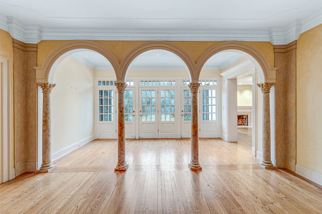 1034 Romona Road Wilmette, IL 60091 - Photo 6 of 51
