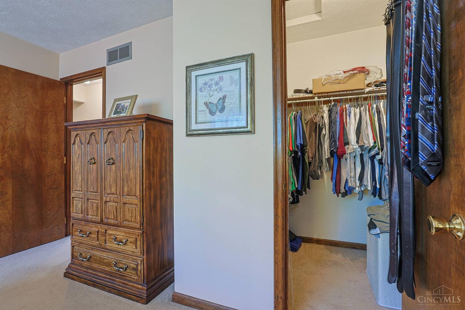5800 West Fork Road Cincinnati, OH 45247 - Photo 25 of 46